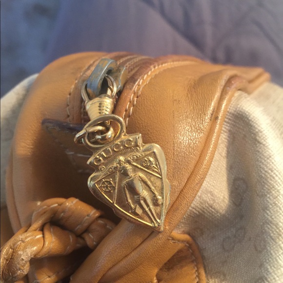 Vintage Gucci Bag - Picture 4 of 8